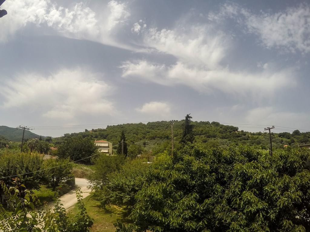 Ioannis Avrades Apartments Agiakampos  Buitenkant foto